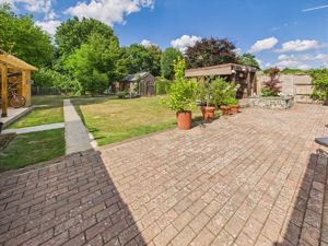 REAR PATIO & GARDEN- click for photo gallery